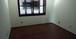 Amplo apartamento central