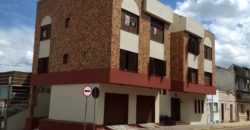 Amplo apartamento central