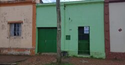 CASA A MEIA QUADRA PRAÇA DAS CARRETAS