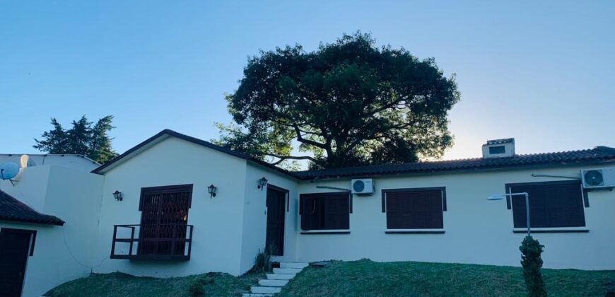 CASA BAIRRO DAS LARANJEIRAS