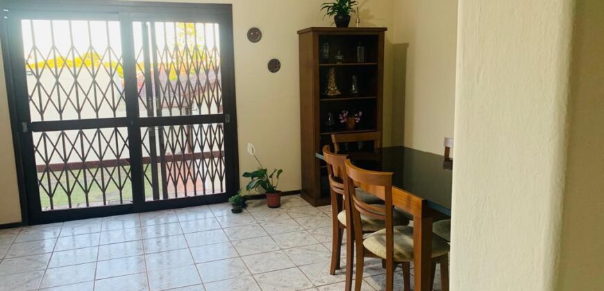 CASA BAIRRO DAS LARANJEIRAS