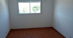 EXCELENTE APARTAMENTO CENTRAL NOVO