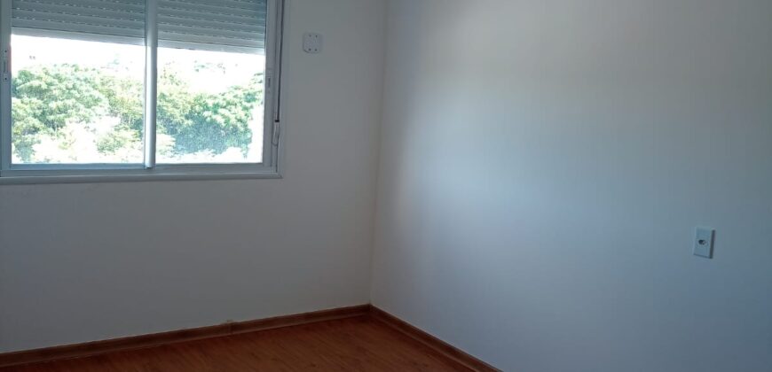 EXCELENTE APARTAMENTO CENTRAL NOVO