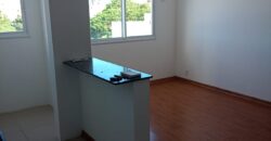 EXCELENTE APARTAMENTO CENTRAL NOVO