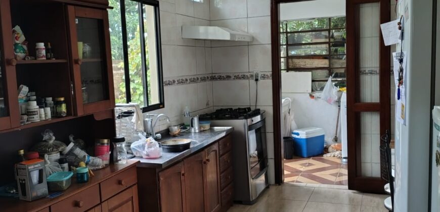 BOM SOBRADO TODO REFORMADO