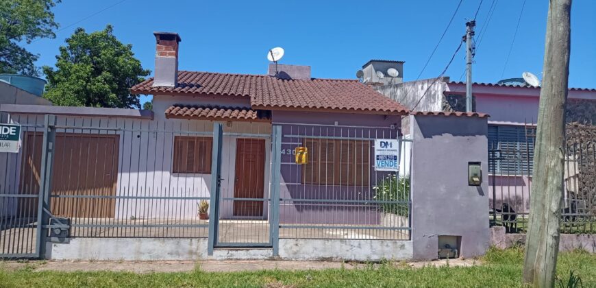 CASA EM FRENTE ASFALTO