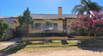 EXCELENTE CASA ÓTIMO ACABAMENTO