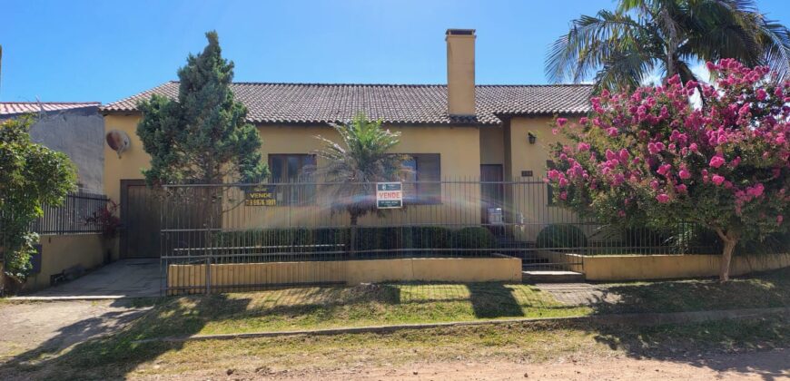 EXCELENTE CASA ÓTIMO ACABAMENTO