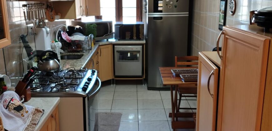 EXCELENTE CASA ÓTIMO ACABAMENTO