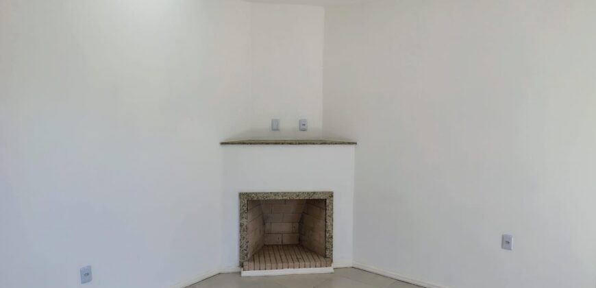 EXCELENTE CASA NOVA BAIRRO BRUM