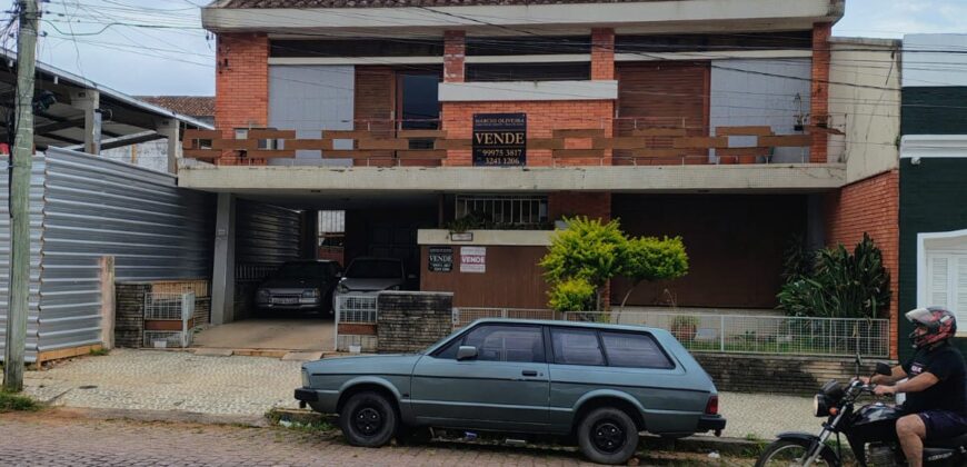 IMÓVEL CENTRAL A DUAS QUADRAS BANCO BRASIL