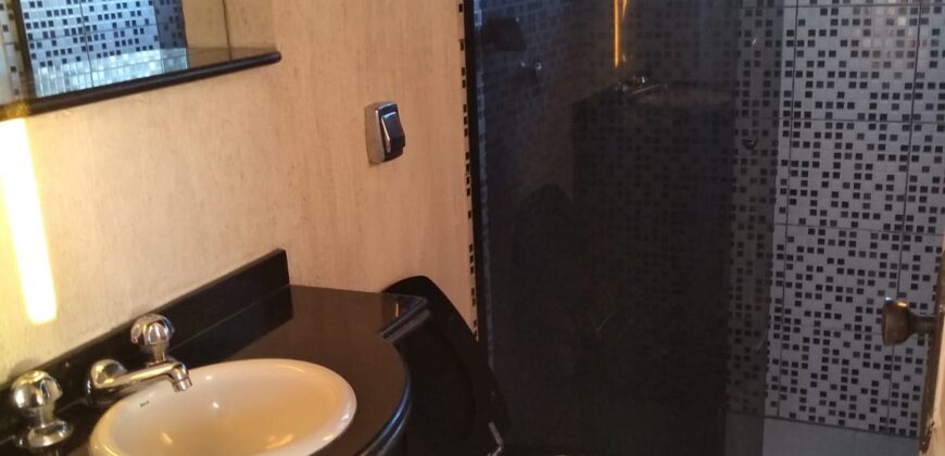 EXCELENTE APARTAMENTO CENTRAL