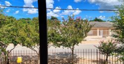 CASA DE MADEIRA NOBRE (ótima conservação)