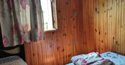 CASA DE MADEIRA NOBRE (ótima conservação)