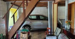 CASA DE MADEIRA NOBRE (ótima conservação)