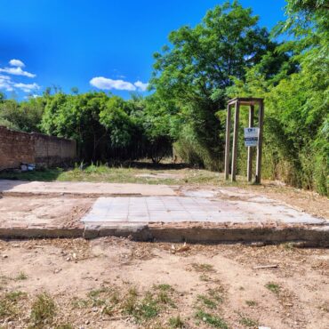 OTIMO TERRENO 10 X 40 ABAIXO EDF BELA ITÁLIA