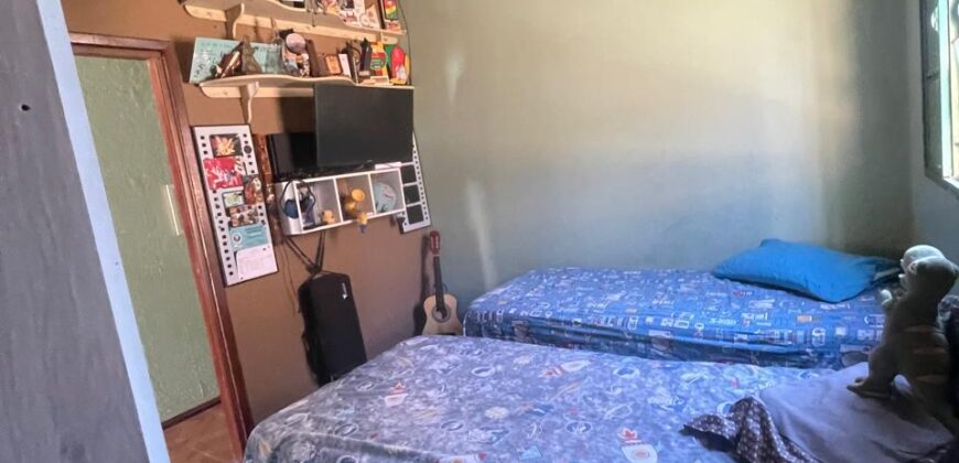 BOA CASA A MEIA QUADRA DO COLÉLIO JULINHA – MEIA QUADRA ASFALTO –