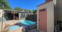 BOA CASA A MEIA QUADRA DO COLÉLIO JULINHA – MEIA QUADRA ASFALTO –