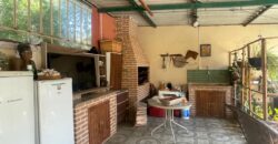 BOA CASA A MEIA QUADRA DO COLÉLIO JULINHA – MEIA QUADRA ASFALTO –