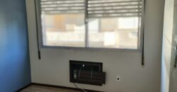 OTIMO APARTAMENTO COM SACADA