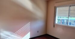 OTIMO APARTAMENTO COM SACADA