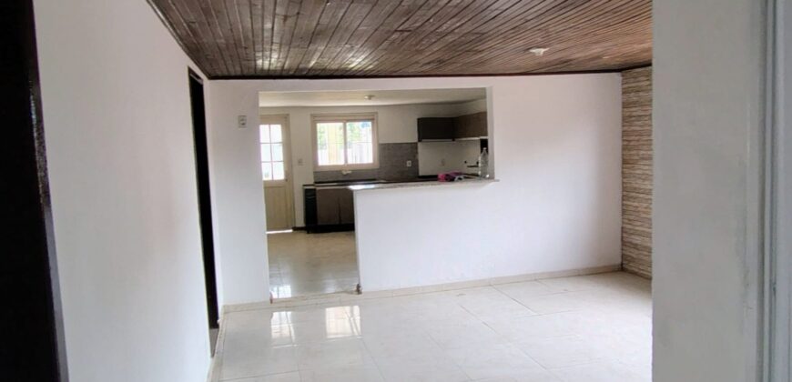 CASA BAIRRO SÃO JORGE