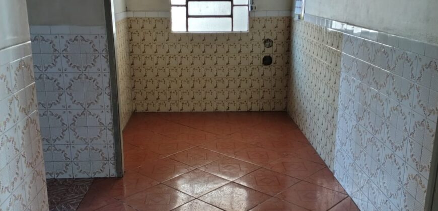 CASA COM EXCELENTE TERRENO “GETÚLIO VARGAS”