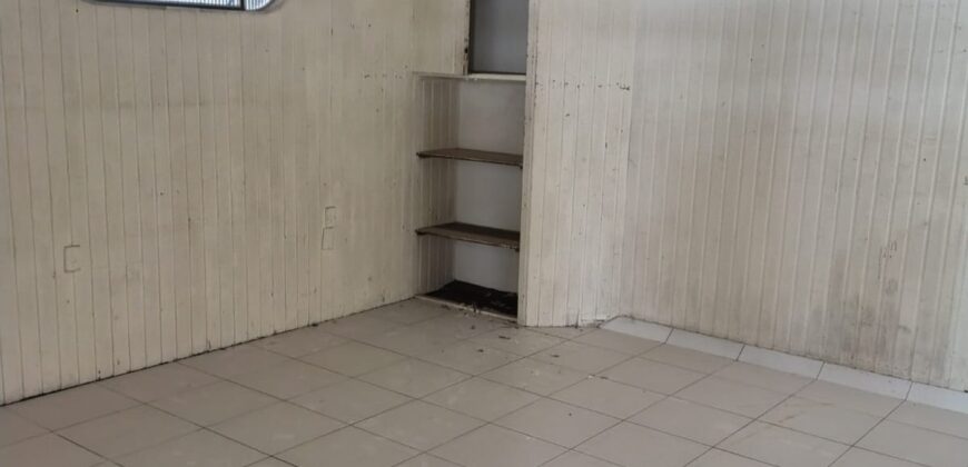 PRÉDIO COMERCIAL NO CORAÇÃO DA CIDADE